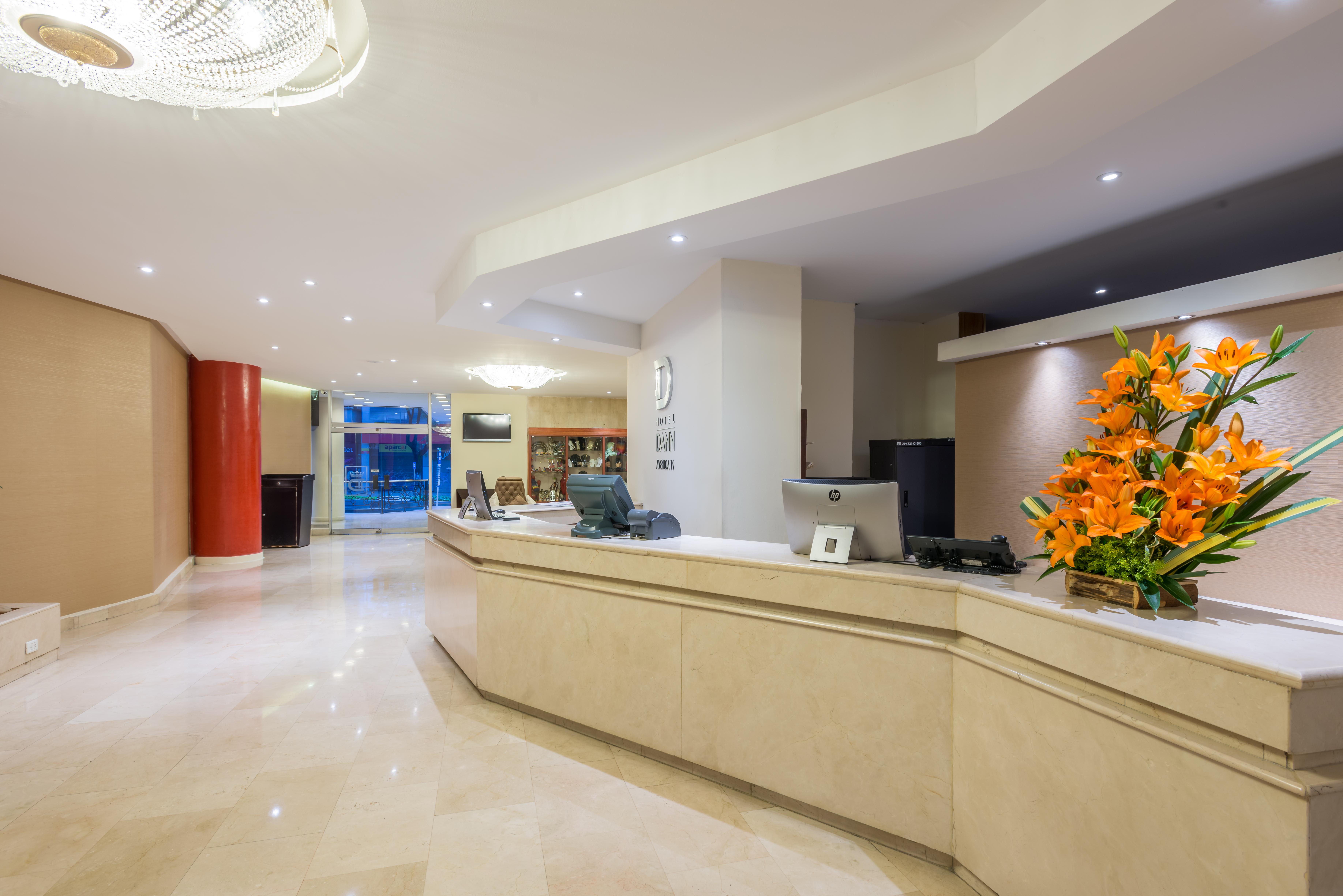 Hotel Dann Av. 19 Bogotá Exterior foto